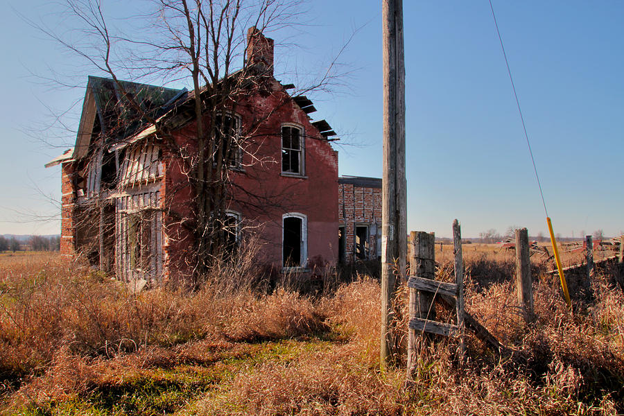 Abandoned near Stirling 7 Photograph by Jim Vance - Fine Art America