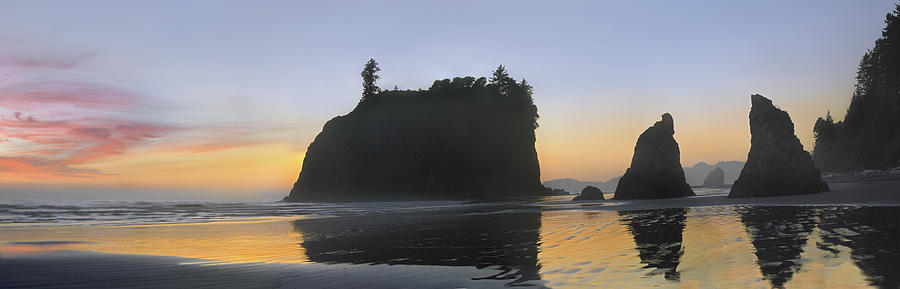 Abby Island And Seastacks At Sunset Photograph by Tim Fitzharris