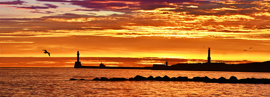 Aberdeen Sunrise Photograph by Veli Bariskan