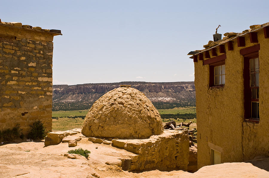 Acoma Oven Photograph by James Gay