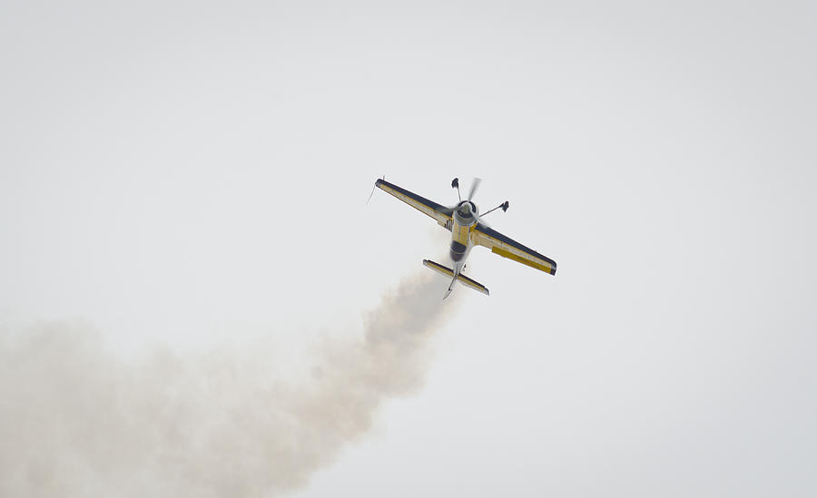 Aerobatics at Cuatro Vientos III Photograph by Pablo Lopez