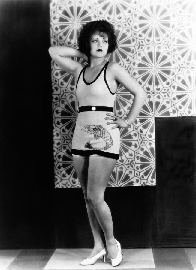 Actress Clara Bow Photograph by Underwood Archives