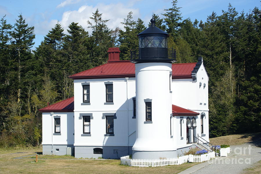 Admiralty Lighthouse Wide Angle Photograph by Walter Strausser - Fine ...