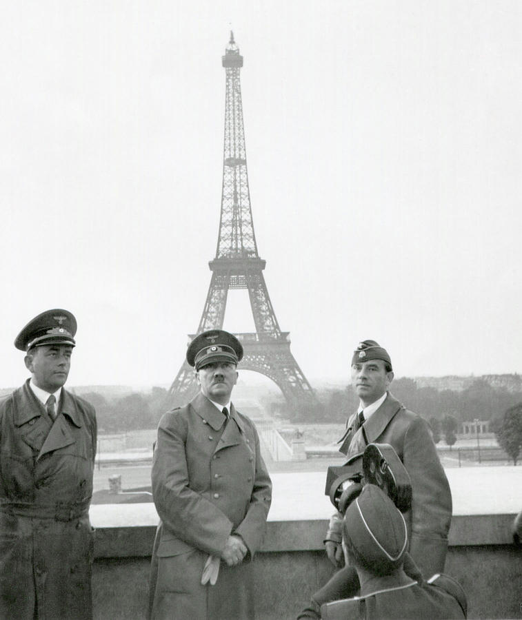 Adolf Hitler, Flanked By Albert Speer Photograph By Everett