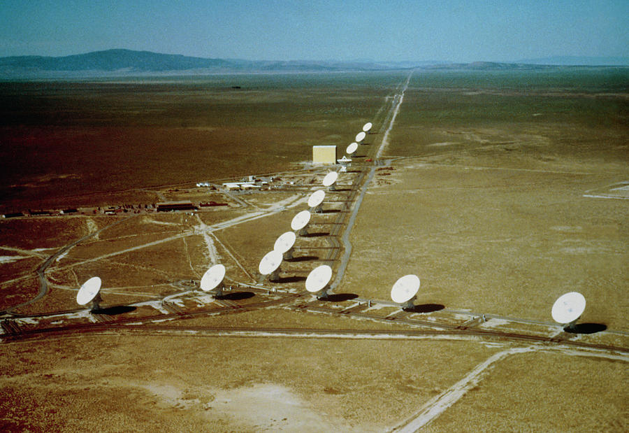 vervolging procent Perforeren Aerial View Of Very Large Array Radio Telescope Photograph by  Nrao/aui/nsf/science Photo Library - Pixels