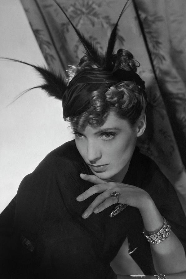 Black And White Photograph - Agneta Fischer Wearing A Reboux Hat by Horst P. Horst