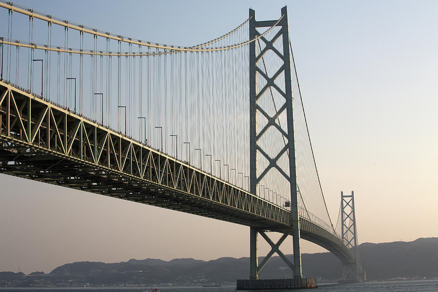 Расширяют мост. Akashi Kaikyo. Мост акаси-кайкё. Мост Акаши-Кайкио. Тросы моста акаси Кайке.