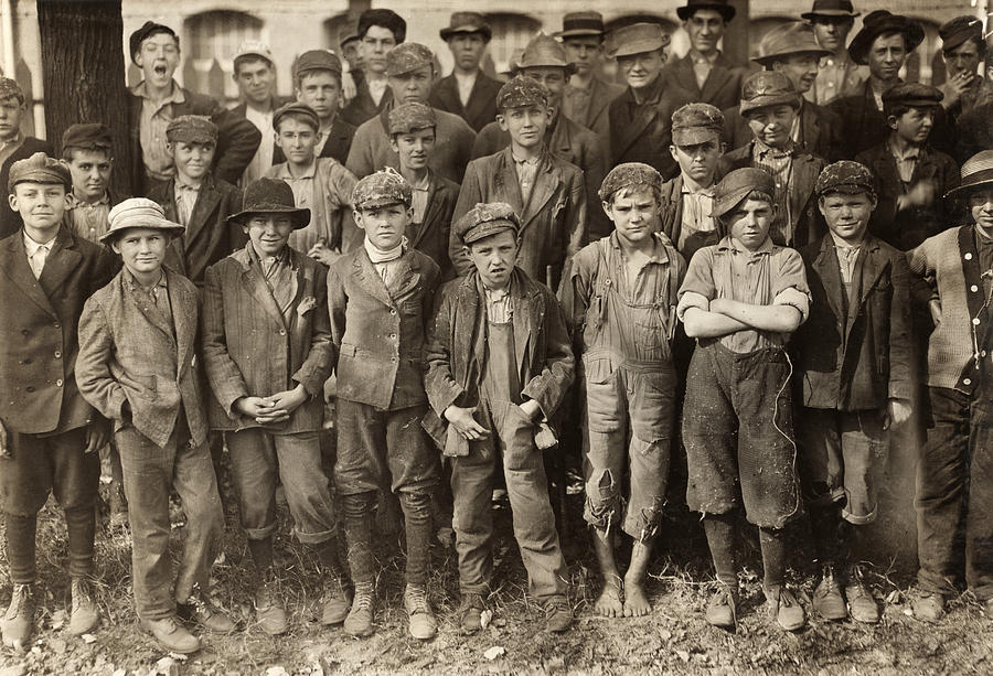 Alabama Child Labor, 1910 Photograph by Granger
