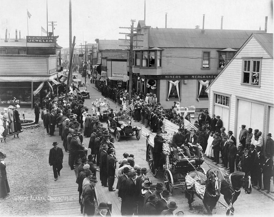Alaska 4th Of July, 1915 Photograph by Granger