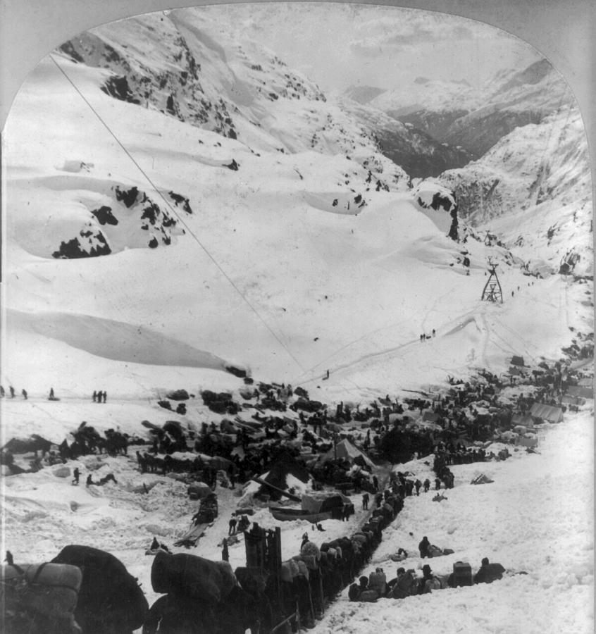 Alaska Chilcoot Pass, C1898 Photograph by Granger - Fine Art America