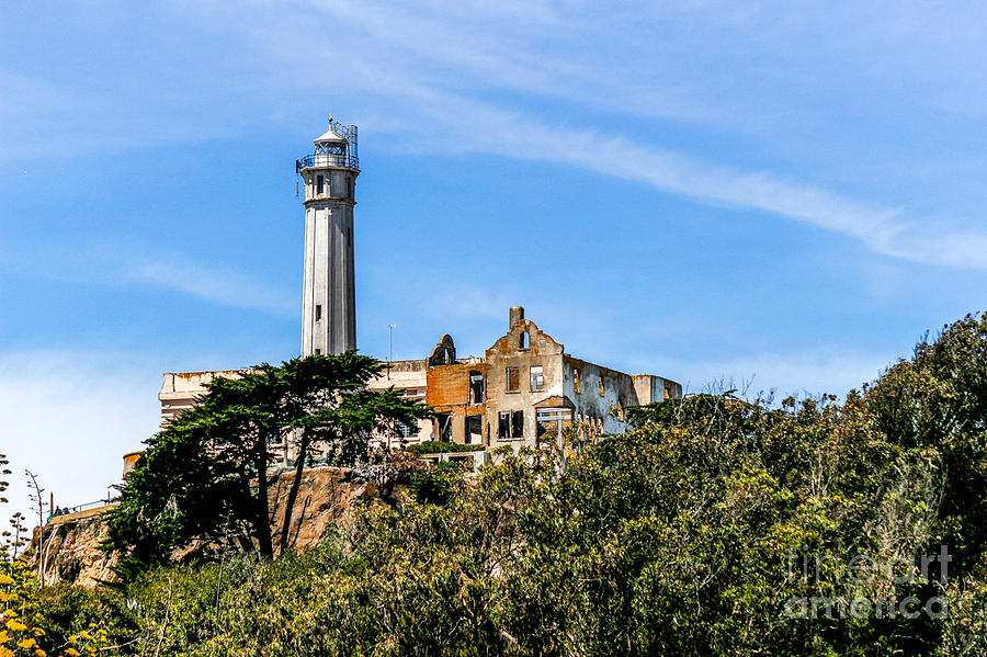 Alcatraz Island Lighthouse Photograph by DJ Laughlin - Pixels