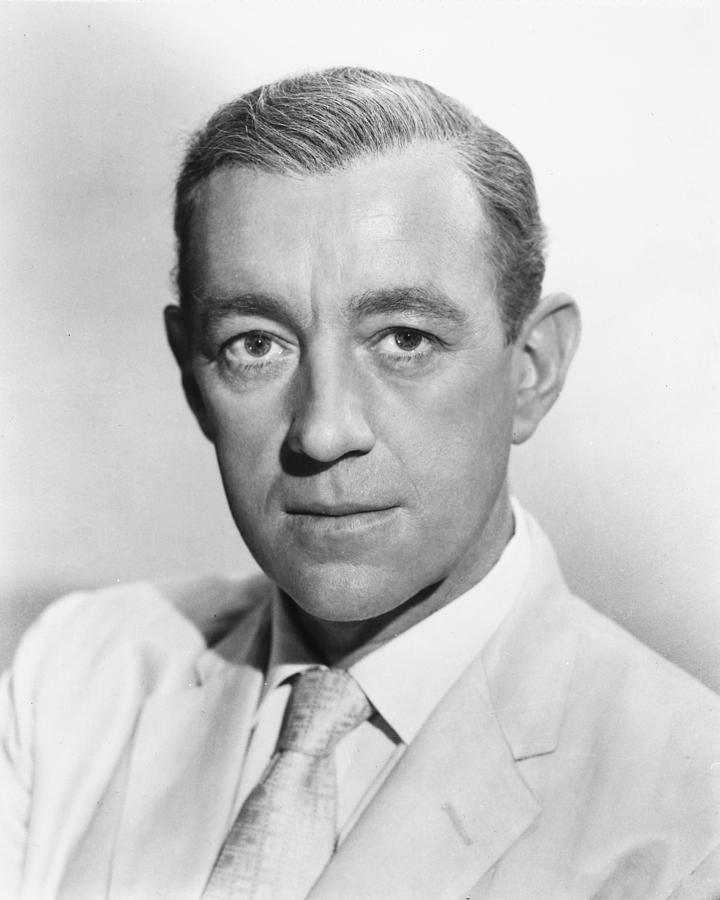 Alec Guinness Photograph - Alec Guinness by Silver Screen