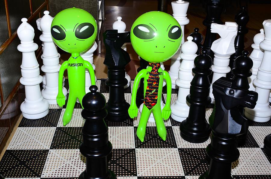 Aliens Playing Chess Photograph by Richard Henne