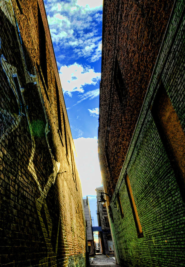 Alley Walls Photograph by Glenn Grossman