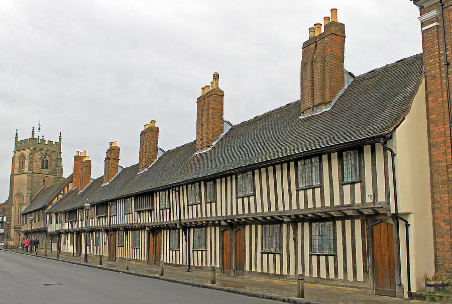 Almshouses in Stratford upon Avon Photograph by Tony Murtagh