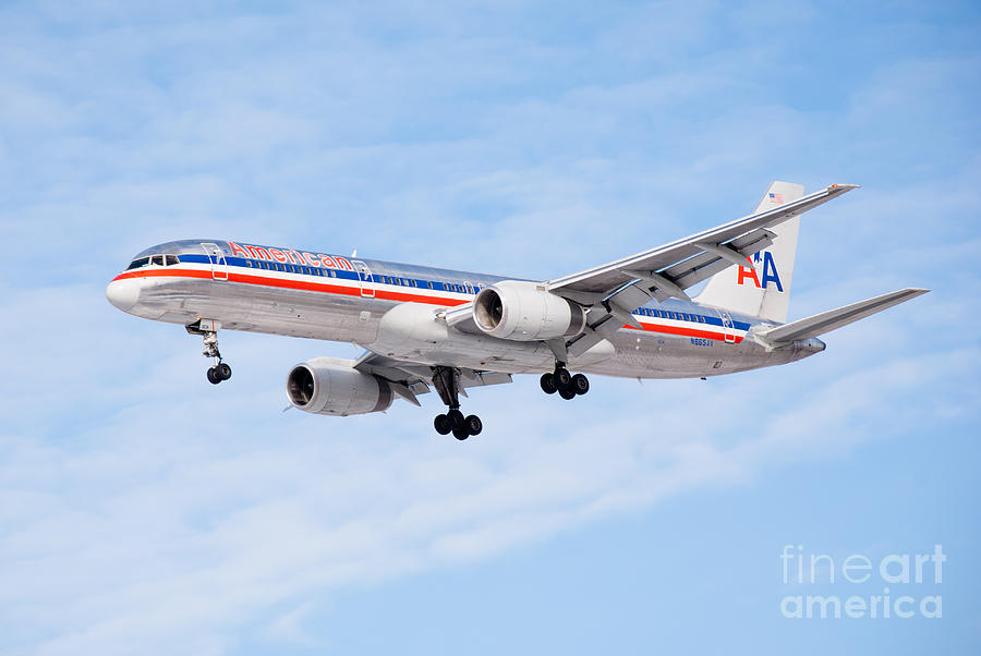 Amercian Airlines Boeing 757 Airplane Landing Photograph by Paul Velgos