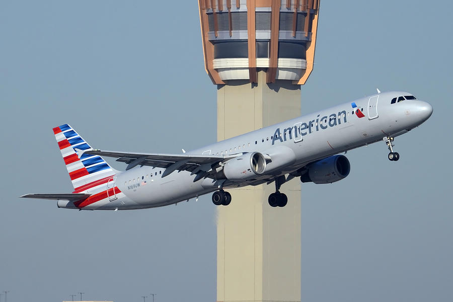 American Airbus A321-211 N169UW Phoenix Sky Harbor December 22 2014  Photograph by Brian Lockett