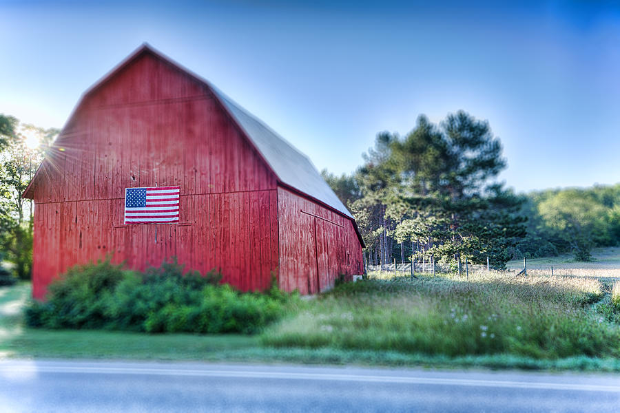 Barn Photograph - American Barn by Sebastian Musial
