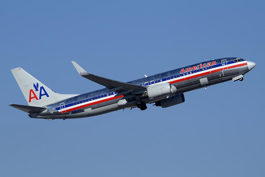 American Boeing 737-823 N954AN Phoenix Sky Harbor December 22 2014 Photograph by Brian Lockett