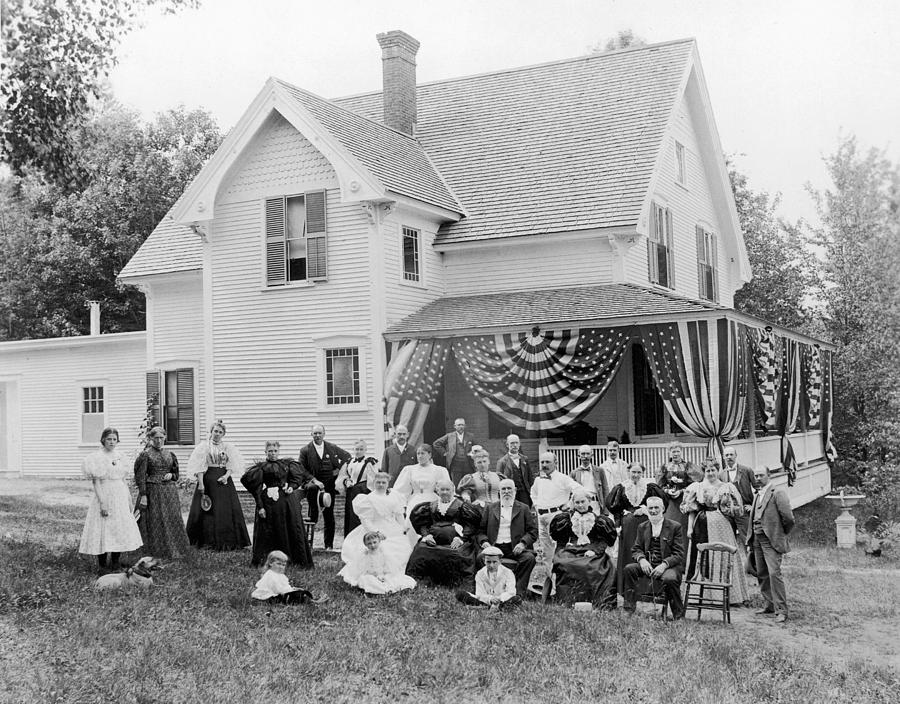 American Family, 1895 Photograph by Granger - Fine Art America