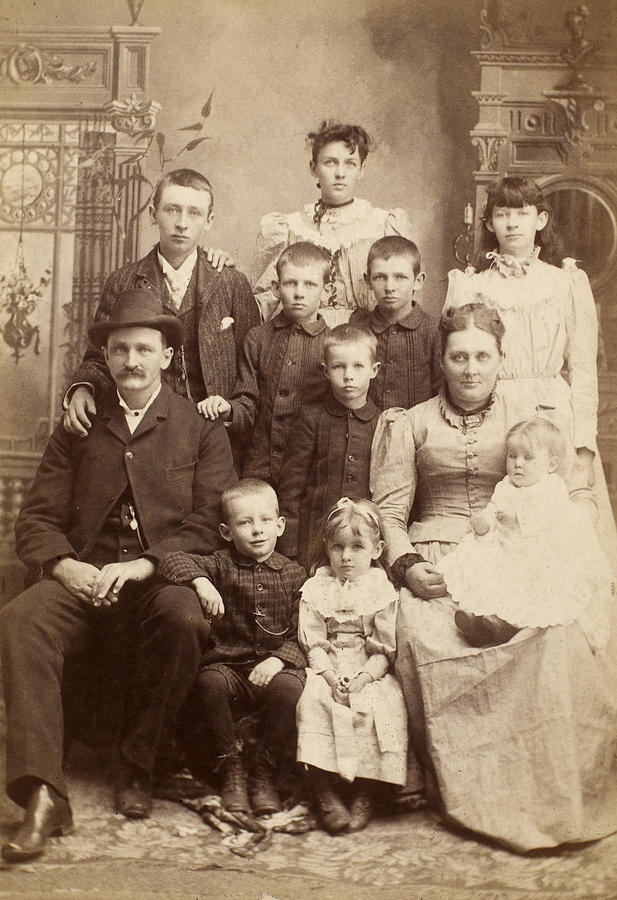 American Family, C1880 Photograph by Granger