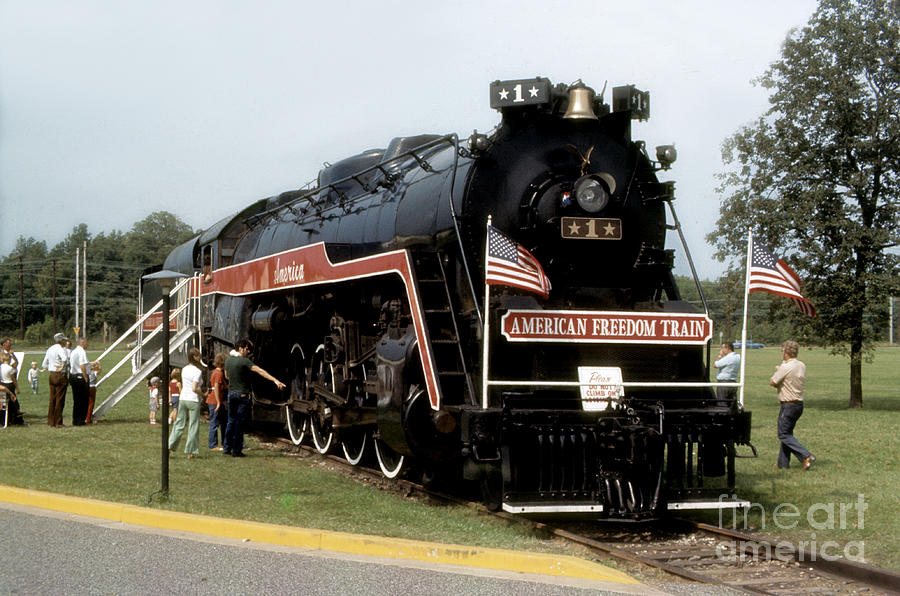 American Freedom Train - 1975 Photograph by ELDavis Photography