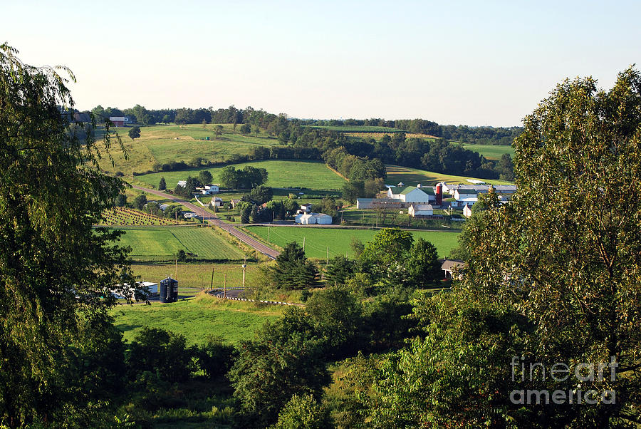 Amish Country 1 Photograph