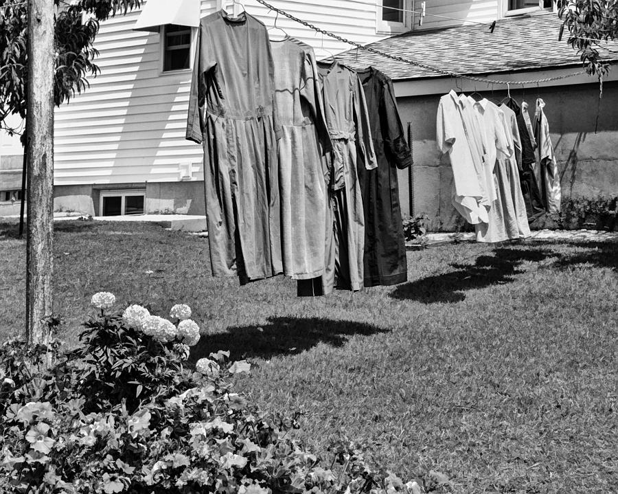 Amish Wash Day Photograph by Betty Eich