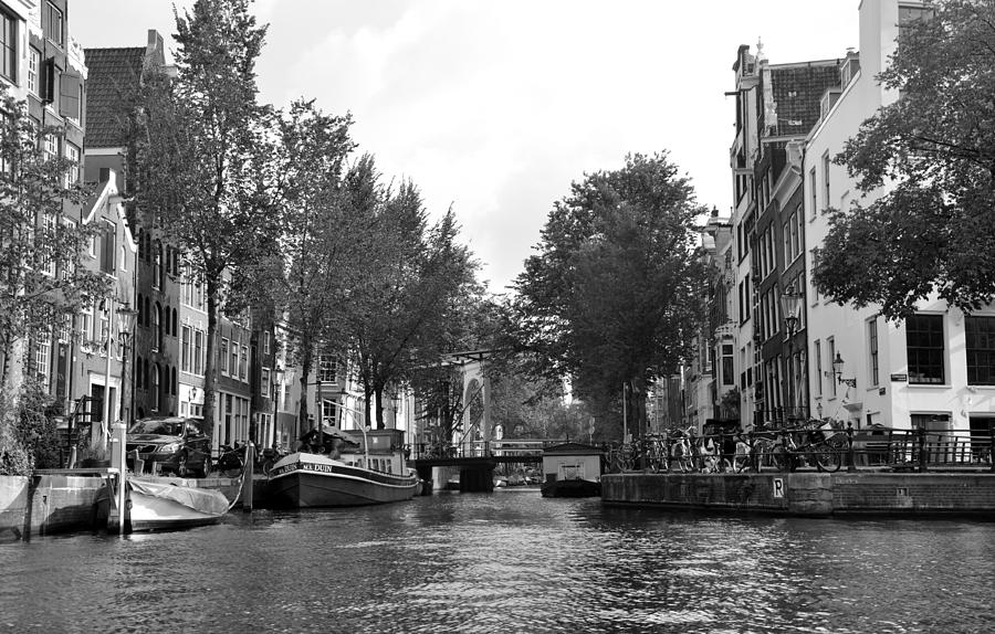 Black And White Photograph - Amsterdam Canals II by Karla Kernz
