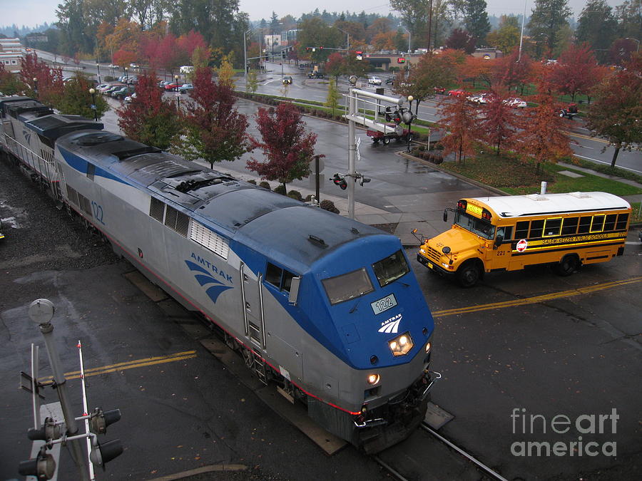 Amtrak 122 in Salem Photograph by James B Toy