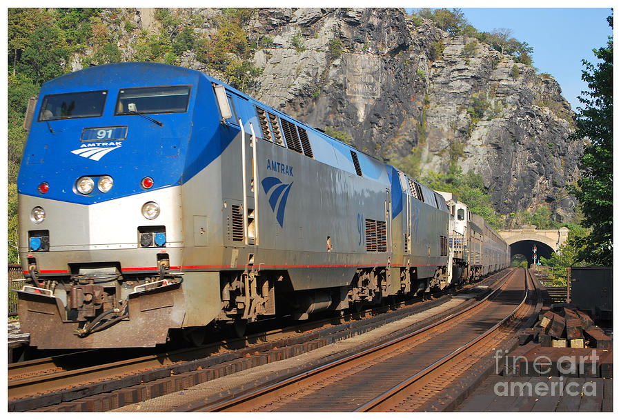 Amtrak 91 At Harpers Ferry Photograph by Bob Sample