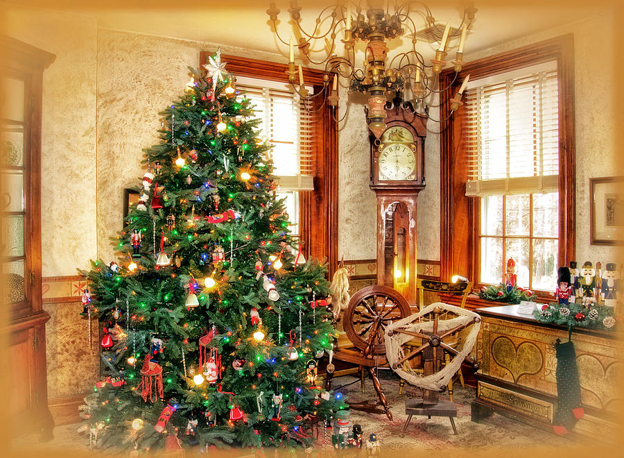 An Old-Fashioned Christmas Photograph by Carolyn Derstine - Fine Art ...