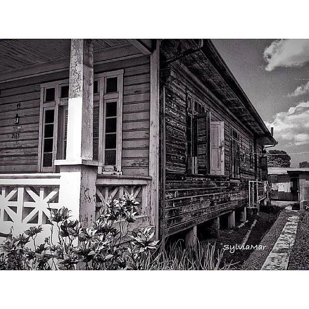 Black And White Photograph - An Old House Near Downtown Ponce by Sylvia Martinez