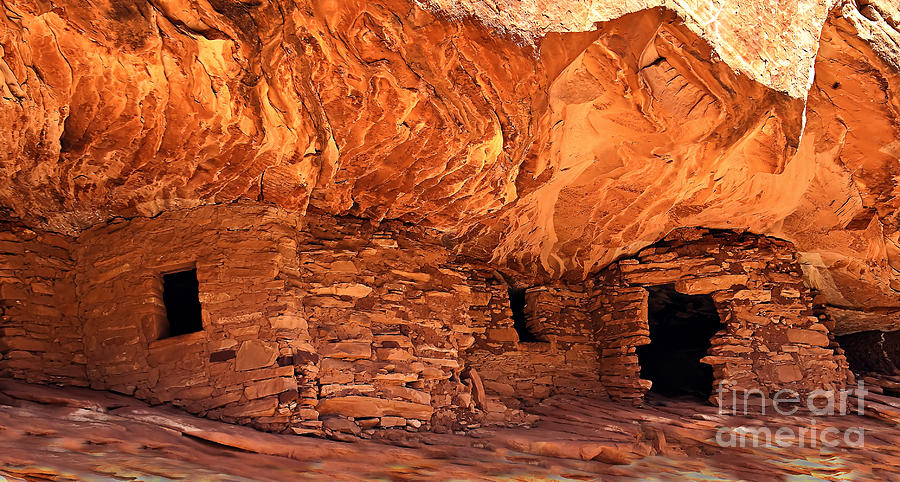 Anasazi  Cliff Dwelling Photograph by Robert Bales