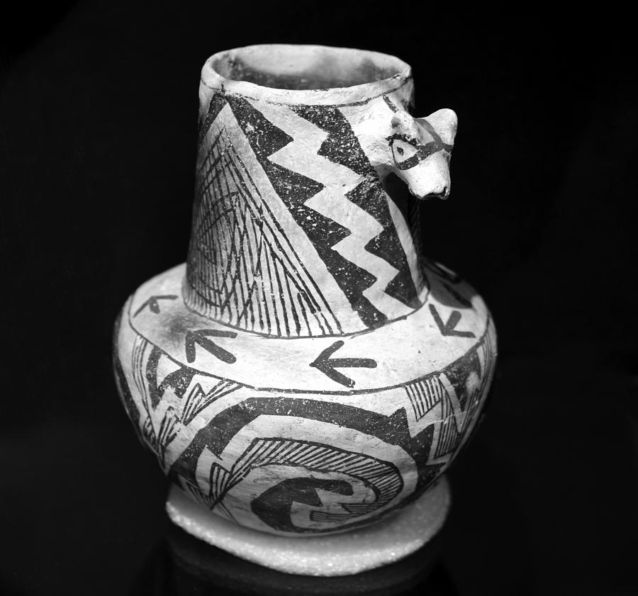 Anasazi jug art 1100 AD Photograph by David Lee Thompson - Fine Art America