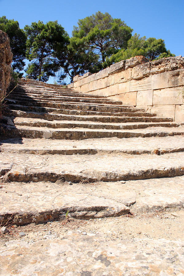 Ancient steps at Phaistos Photograph by Paul Cowan