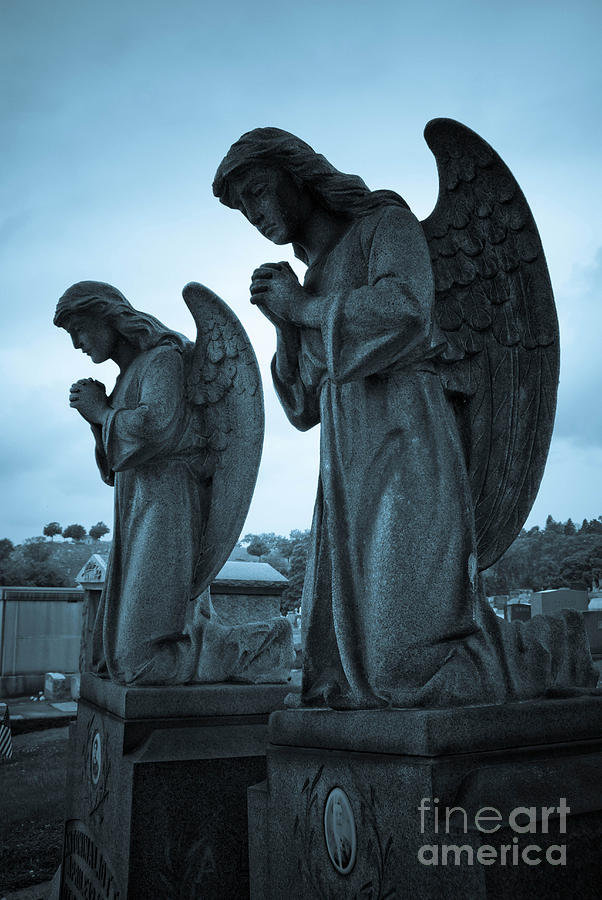 Pittsburgh Photograph - Angels in Prayer by Amy Cicconi