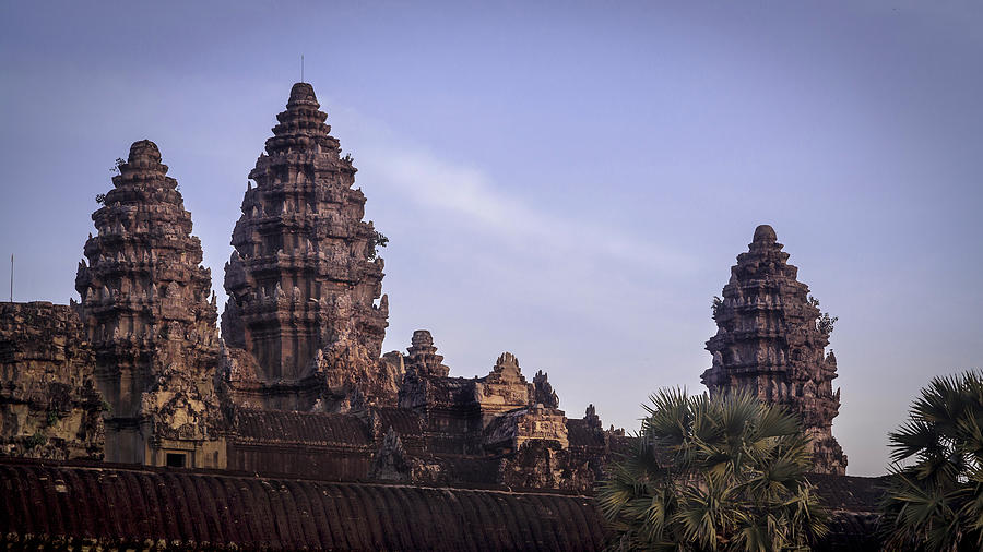 Angkor Wat Photograph by Www.sergiodiaz.net