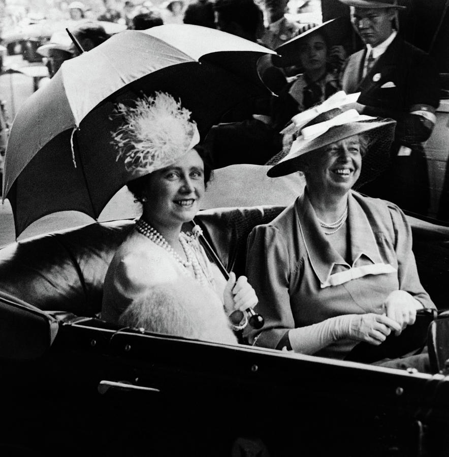 Anna Eleanor Roosevelt (1884-1962) Photograph by Granger