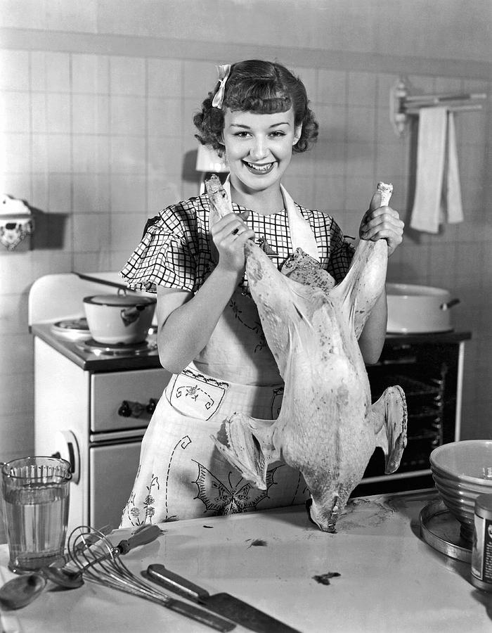 Anne Shirley And Her Turkey Photograph by Underwood Archives