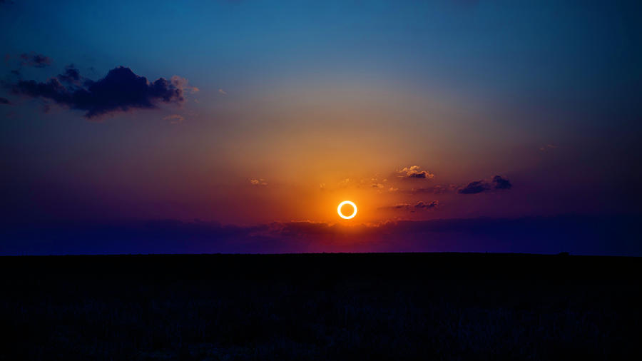 Annular Eclipse Over New Mexico, May Photograph by Ssucsy