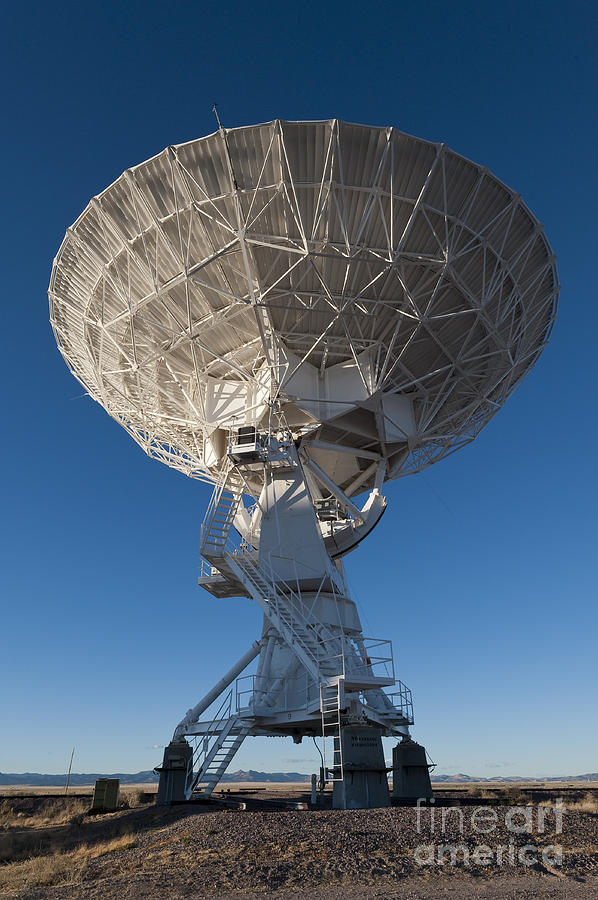 Antenna At Very Large Array Photograph by John Shaw