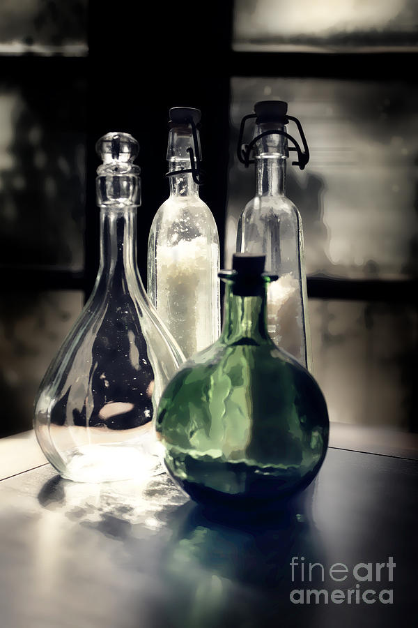 Apothecary bottle Photograph by Danuta Bennett