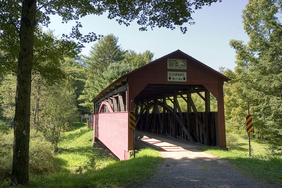Approaching The Buckhorn Covered Bridge Photograph by Gene Walls