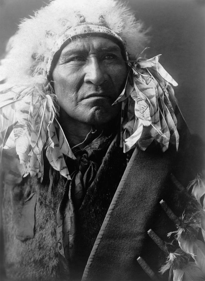 Edward Sheriff Curtis Photograph - Apsaroke Indian Man circa 1908 by Aged Pixel
