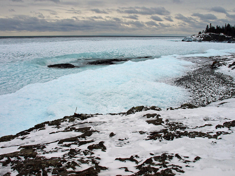 Aqua Ice Shoreline Photograph by James Peterson