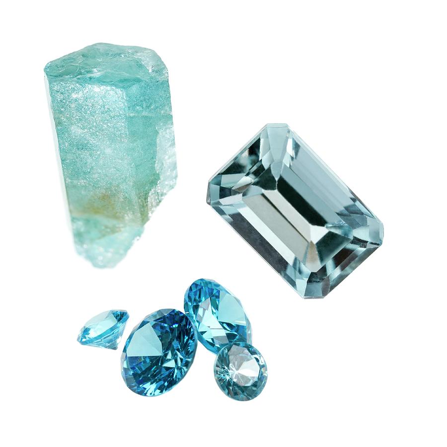 Aquamarine Gemstones And Crystal Photograph by Science Photo Library