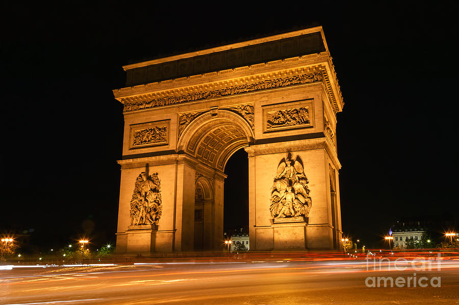Arc de Triomphe at Night II Photograph by Clarence Holmes