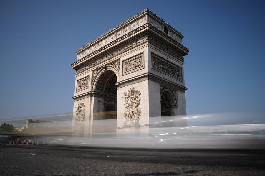 Arc de Triomphe Photograph by Jeremy Voisey