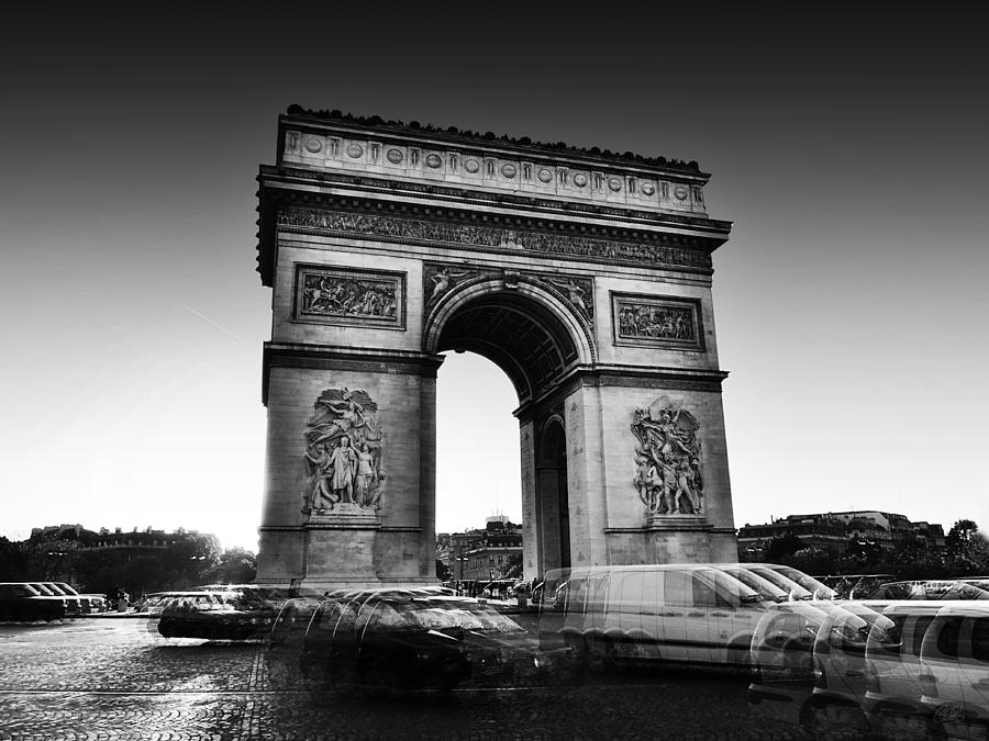 Paris Photograph - Arc de Triomphe - Paris by Conor OBrien